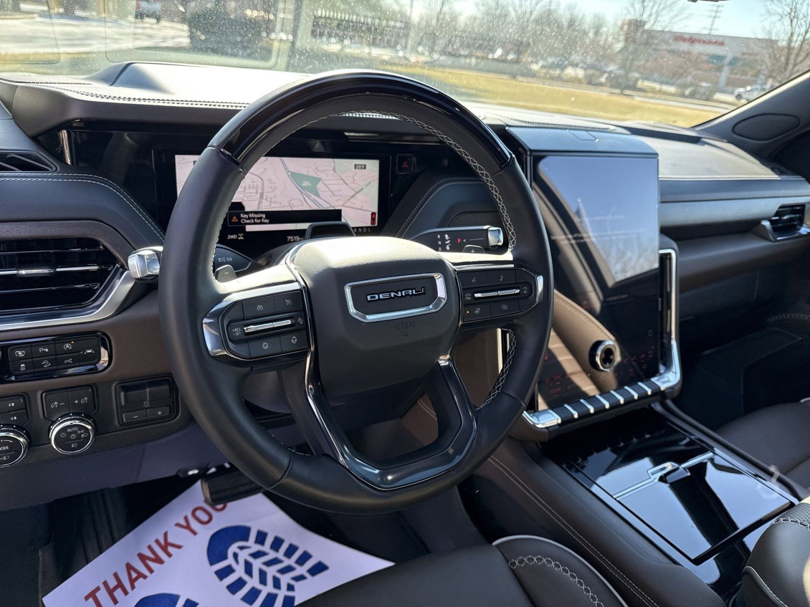 Used 2025 GMC Yukon Denali Ultimate image 15