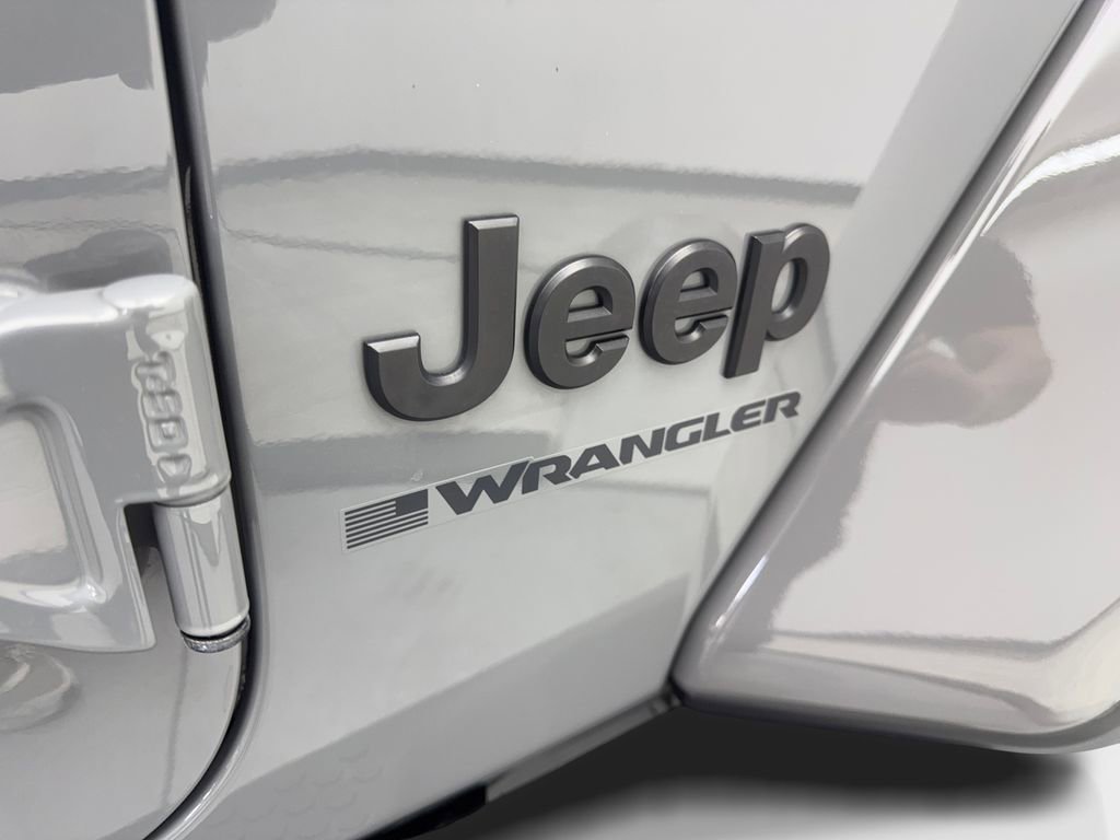 Used 2023 Jeep Wrangler Altitude image 23