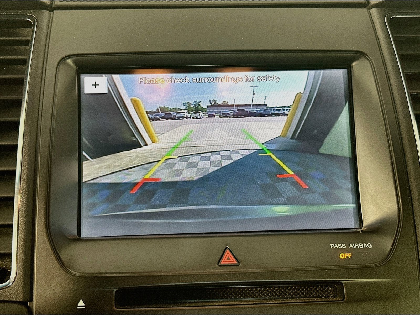 Used 2019 Ford Taurus SEL w/ Equipment Group 201A FWD image 14