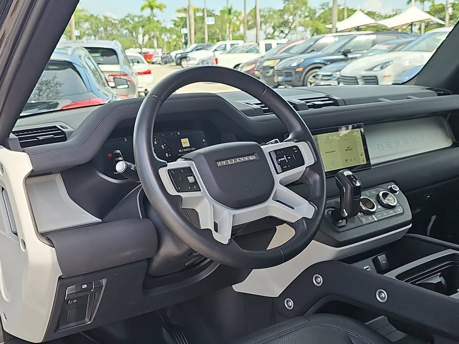 Used 2023 Land Rover Defender 90 S AWD/4WD image 15