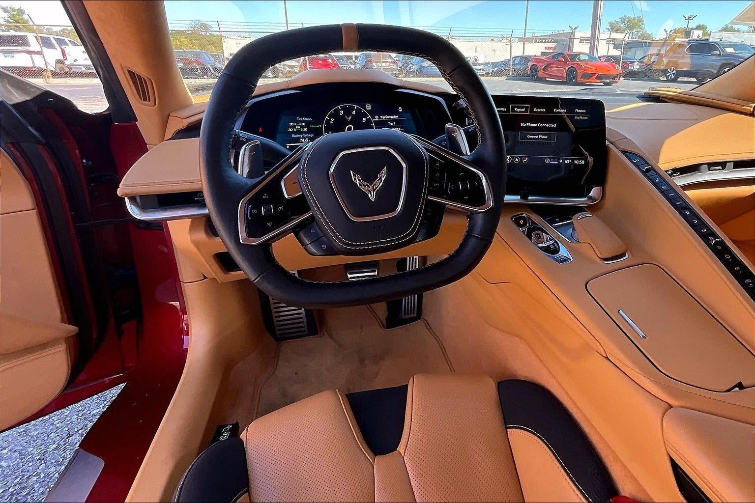 Used 2023 Chevrolet Corvette Stingray Premium Conv w/ Z51 Performance Package RWD image 5