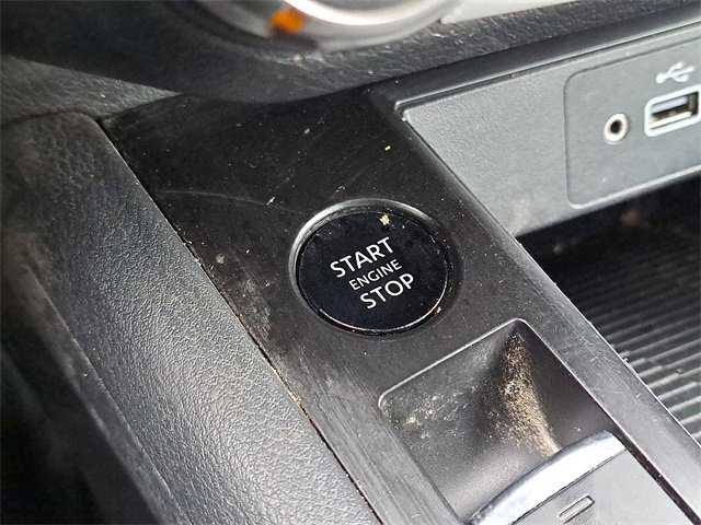 Used 2025 Nissan Kicks S image 20