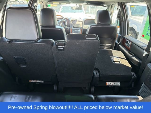 Used 2016 Lincoln Navigator Select AWD/4WD image 39