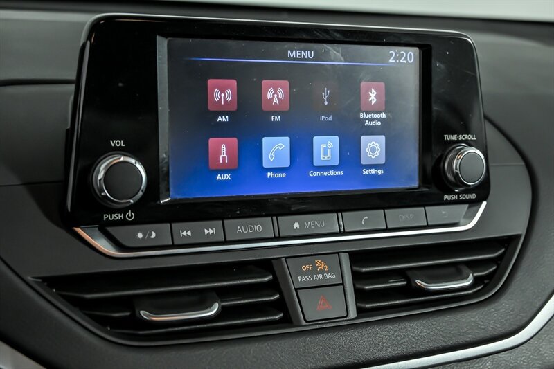 Used 2024 Nissan Altima 2.5 S FWD image 26