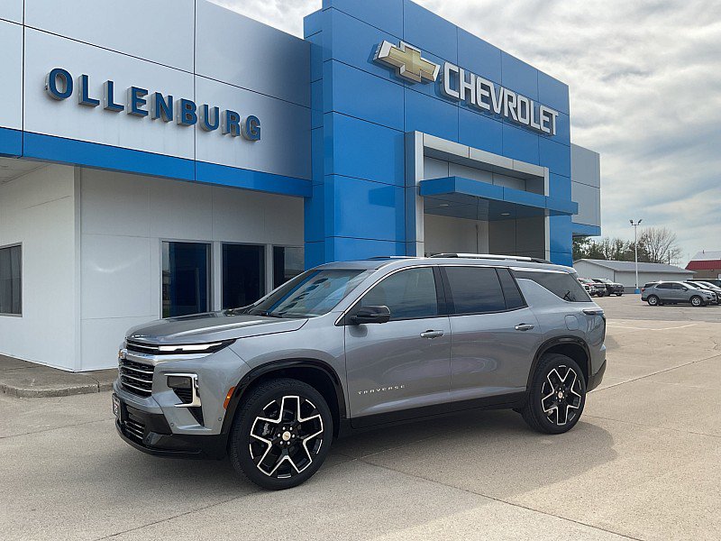 New 2026 Chevrolet Traverse High Country AWD/4WD image 1