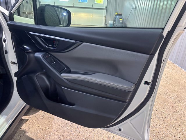 Used 2022 Subaru Crosstrek 2.5i Sport w/ Moonroof Package image 25