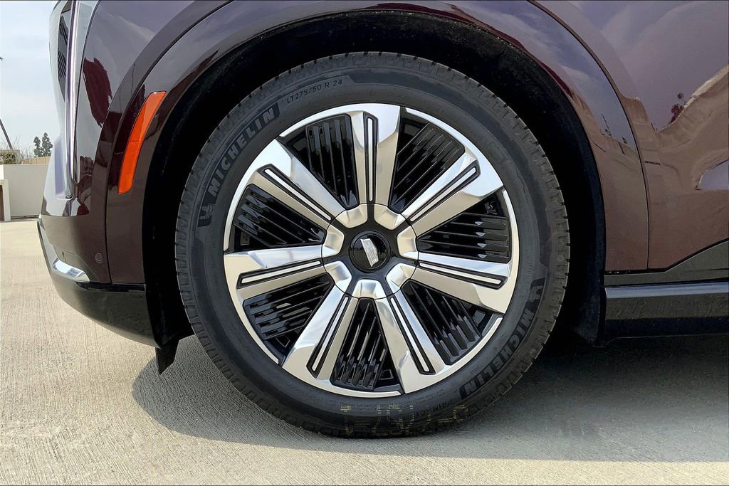 New 2025 Cadillac Escalade IQ Luxury 2 image 13