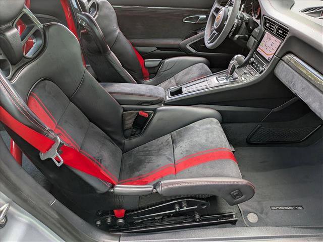 Used 2018 Porsche 911 GT3 image 18