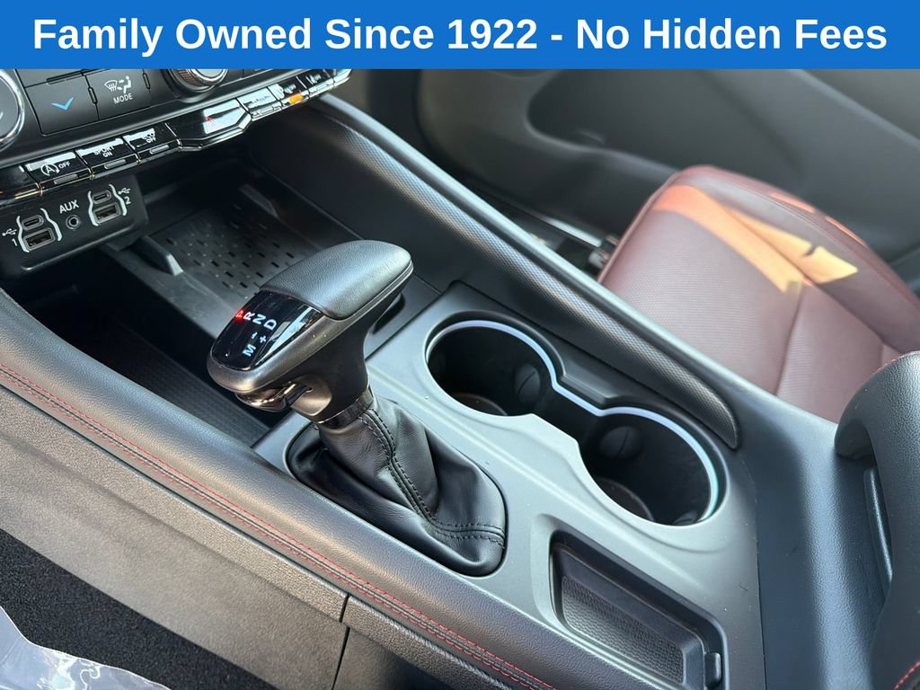 Used 2025 Dodge Durango GT AWD/4WD image 34