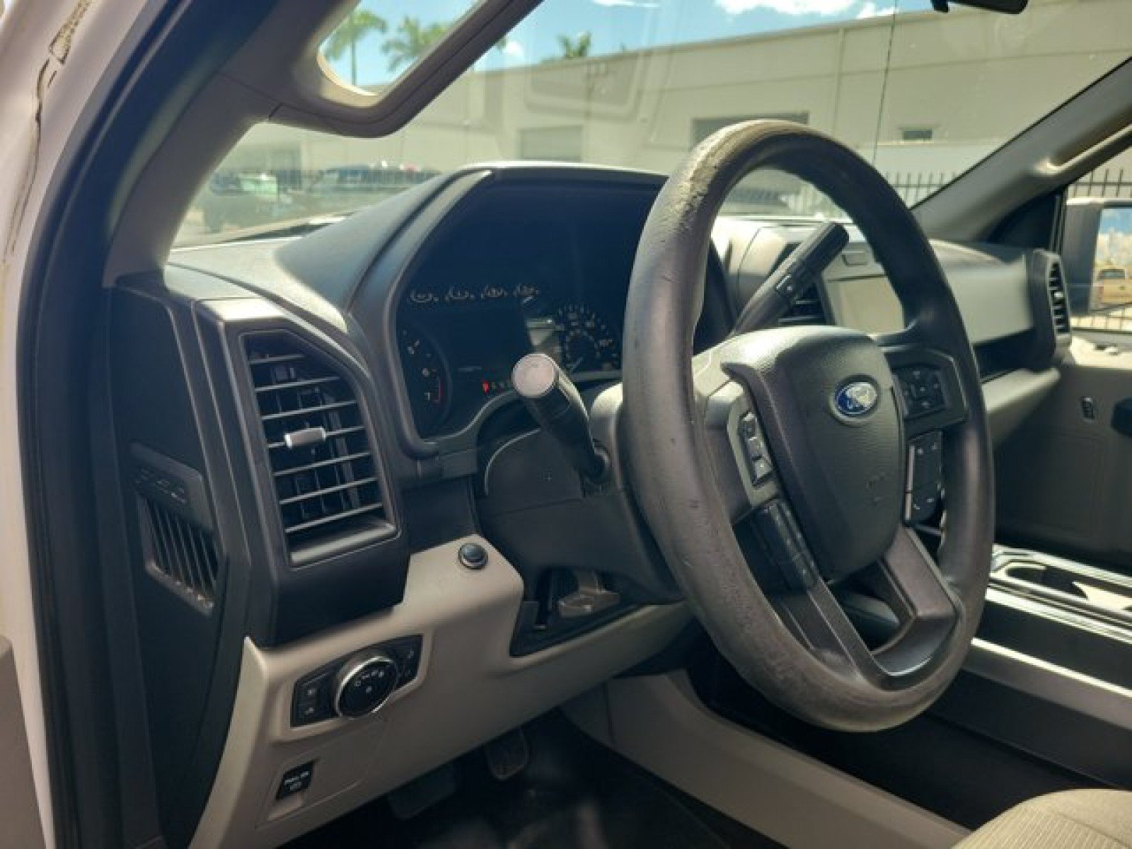 Used 2018 Ford F150 XL w/ Equipment Group 101A Mid RWD image 6