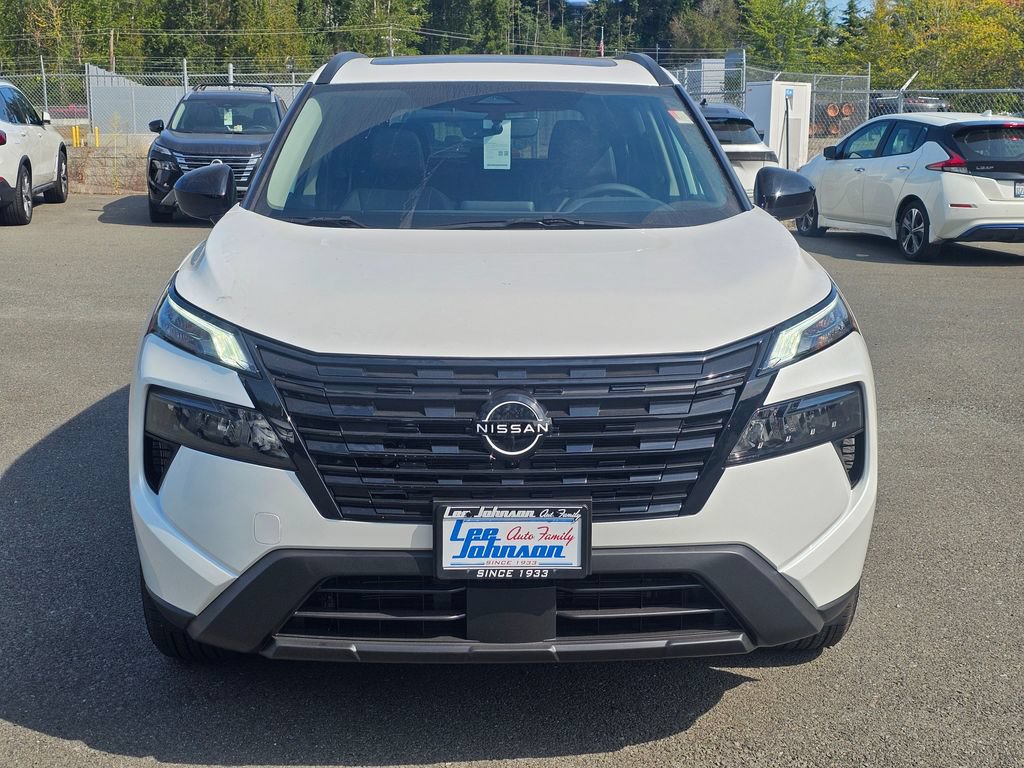 New 2026 Nissan Rogue Dark Armor AWD/4WD image 2