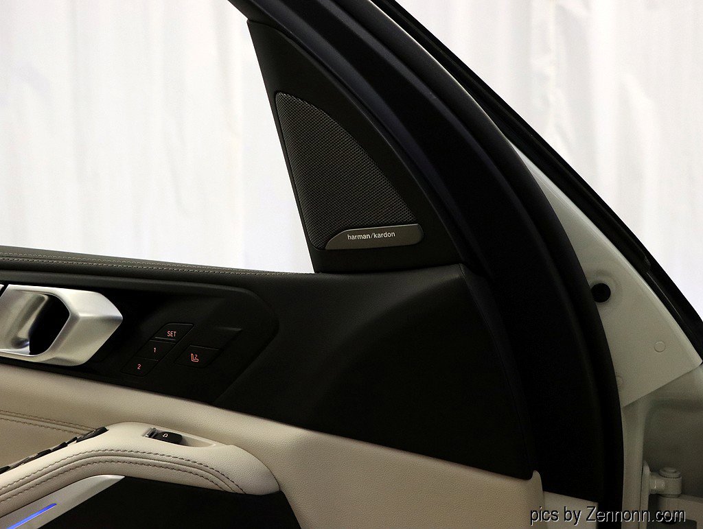 New 2026 BMW X5 xDrive50e w/ Executive Package AWD/4WD image 28