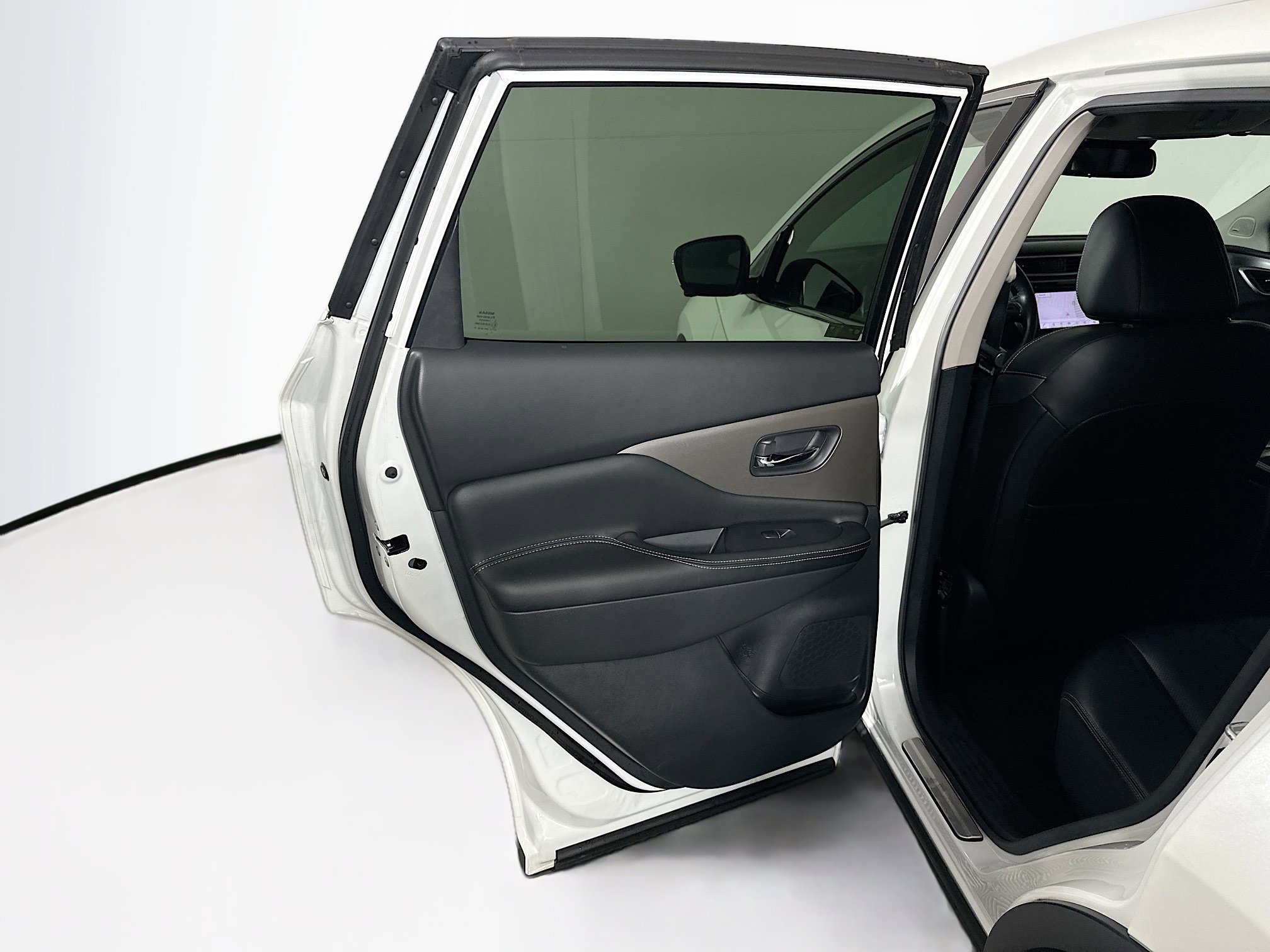 Used 2023 Nissan Murano SL w/ SL Moonroof Package FWD image 27