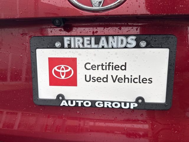 Used 2021 Toyota RAV4 Limited AWD/4WD image 10
