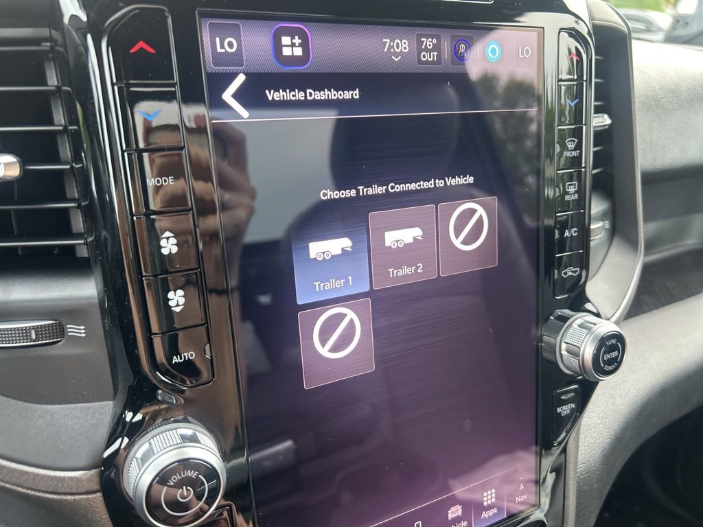 New 2025 RAM 5500 Tradesman AWD/4WD image 31