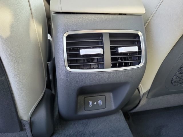New 2025 Hyundai Sonata Limited image 23