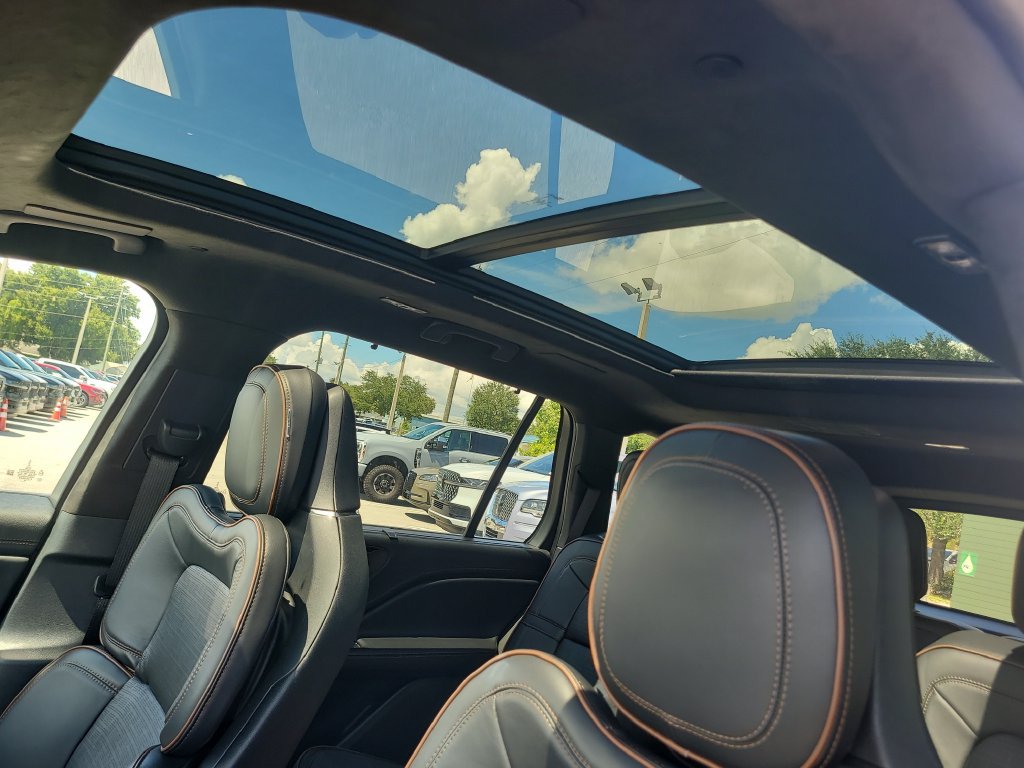 Certified 2025 Lincoln Aviator Black Label AWD/4WD image 20