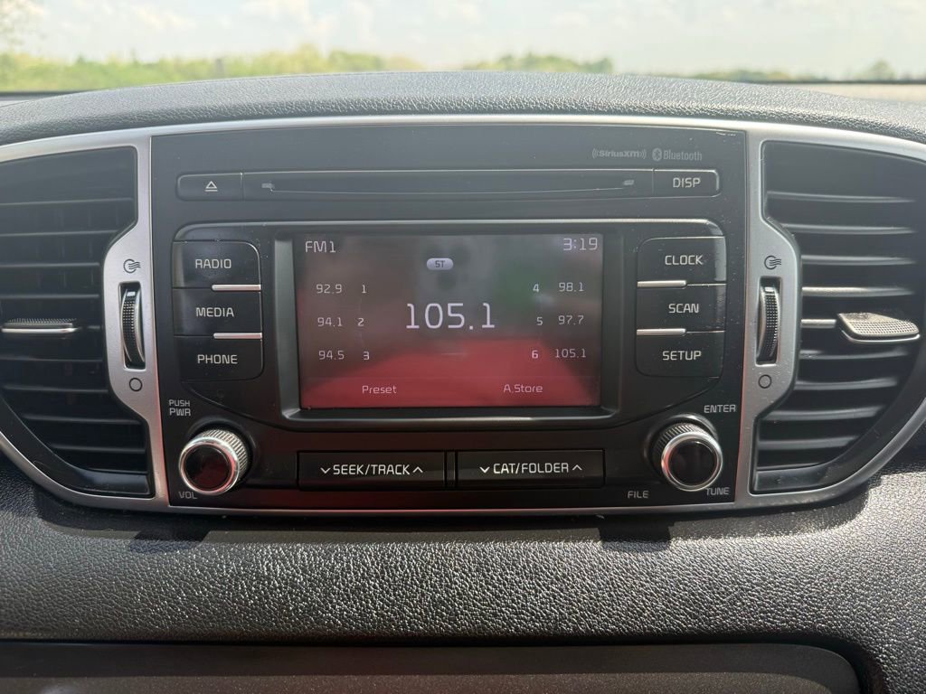 Used 2018 Kia Sportage LX AWD/4WD image 36