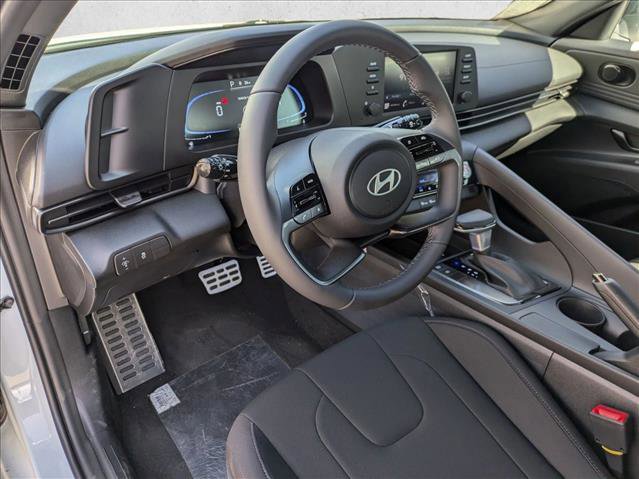 Used 2025 Hyundai Elantra Sport w/ Cargo Package image 3