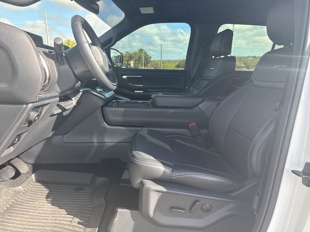 Used 2025 Ford Expedition Platinum w/ Stealth Performance Package image 6