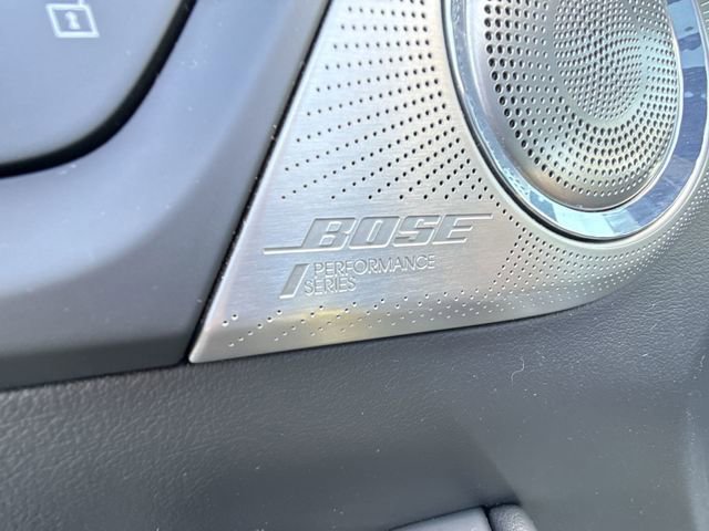 Used 2025 Buick Enclave Avenir image 25