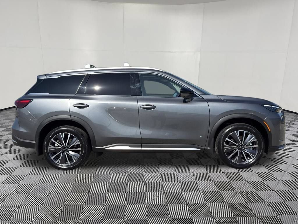 Certified 2026 INFINITI QX60 Luxe w/ Cargo Package AWD/4WD image 6