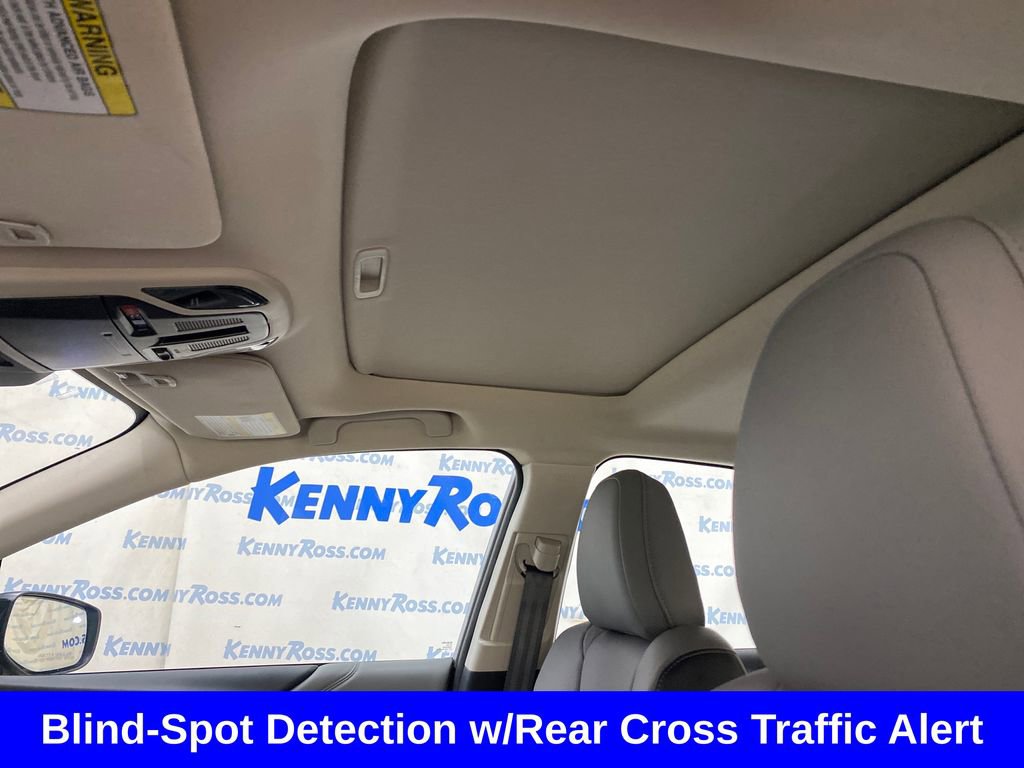 Certified 2025 Subaru Legacy Limited image 9