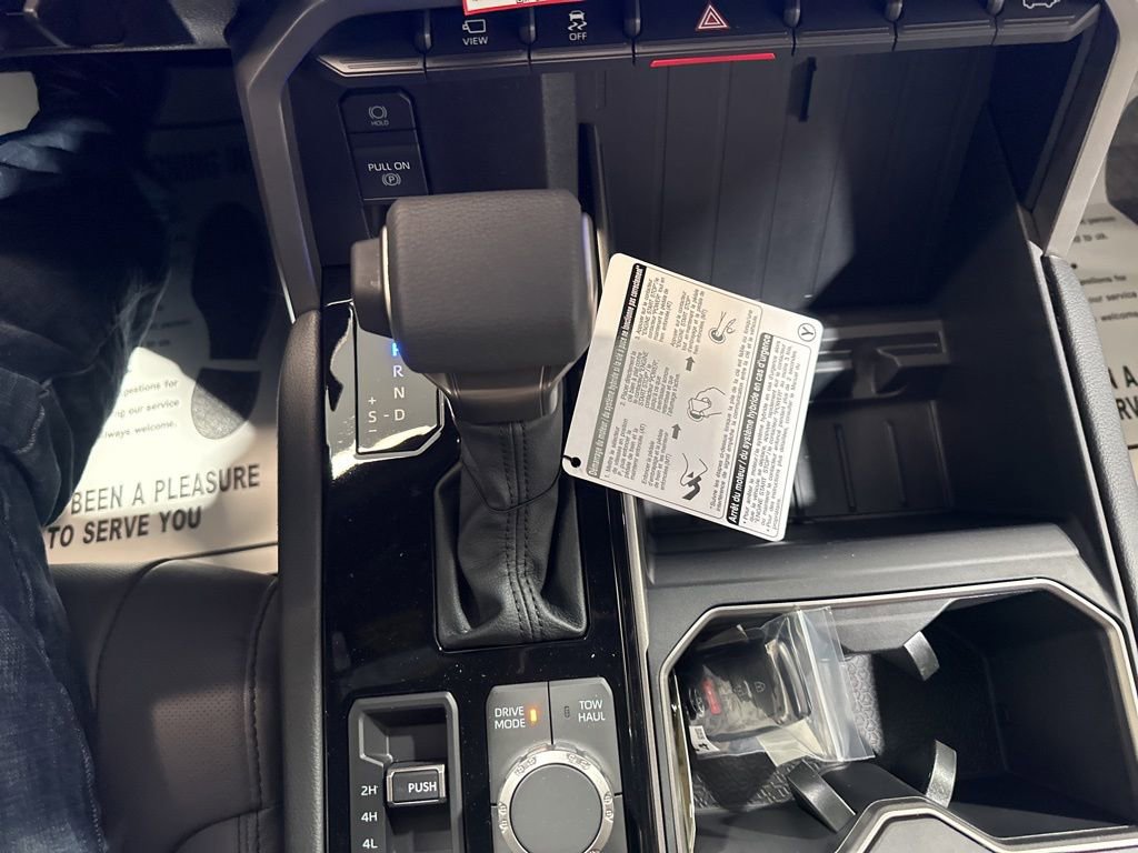 New 2026 Toyota Tundra Limited image 32