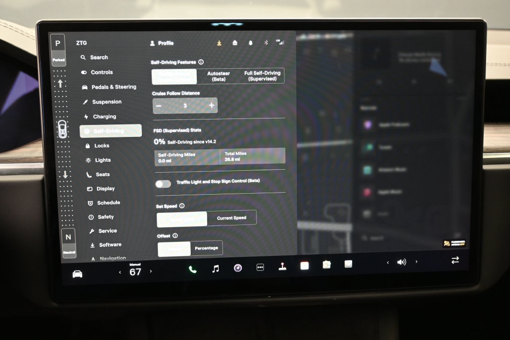 Used 2024 Tesla Model X AWD/4WD image 18
