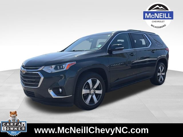 Used 2020 Chevrolet Traverse LT w/ LT Premium Package AWD/4WD image 3