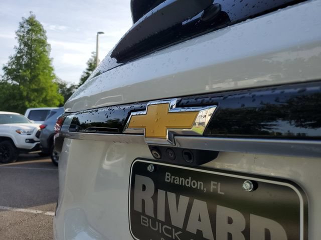 Used 2022 Chevrolet Traverse Premier FWD image 6