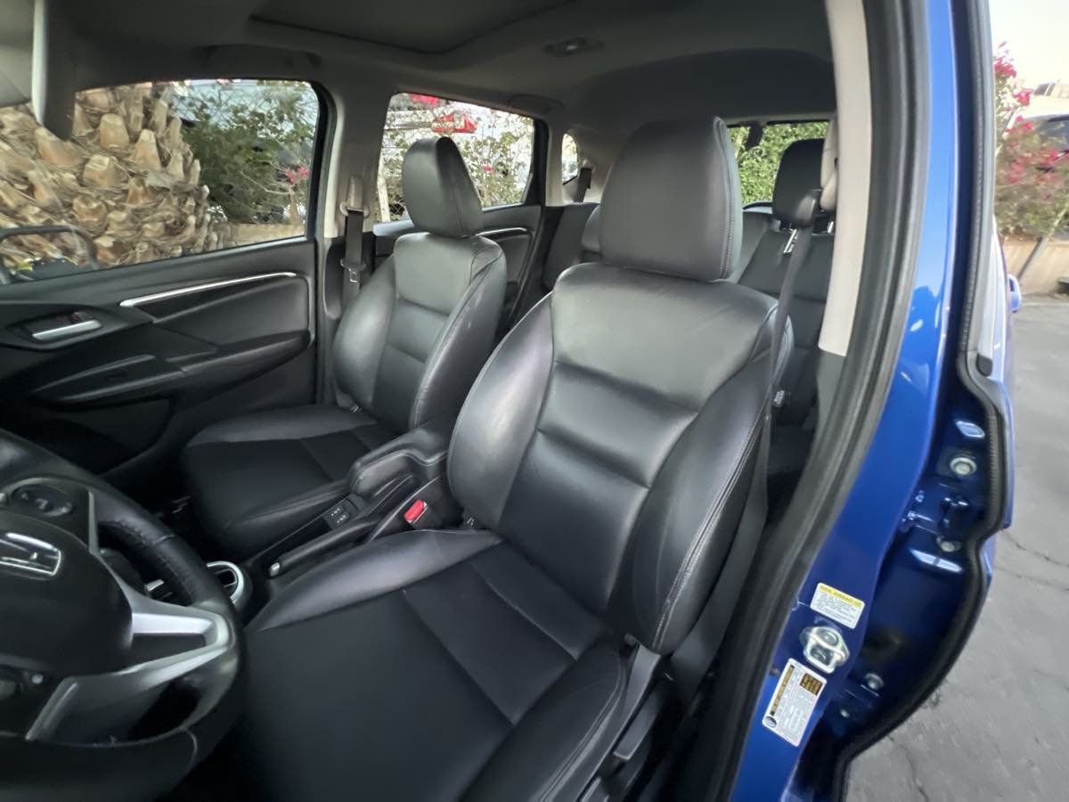 Used 2015 Honda Fit EX-L image 11
