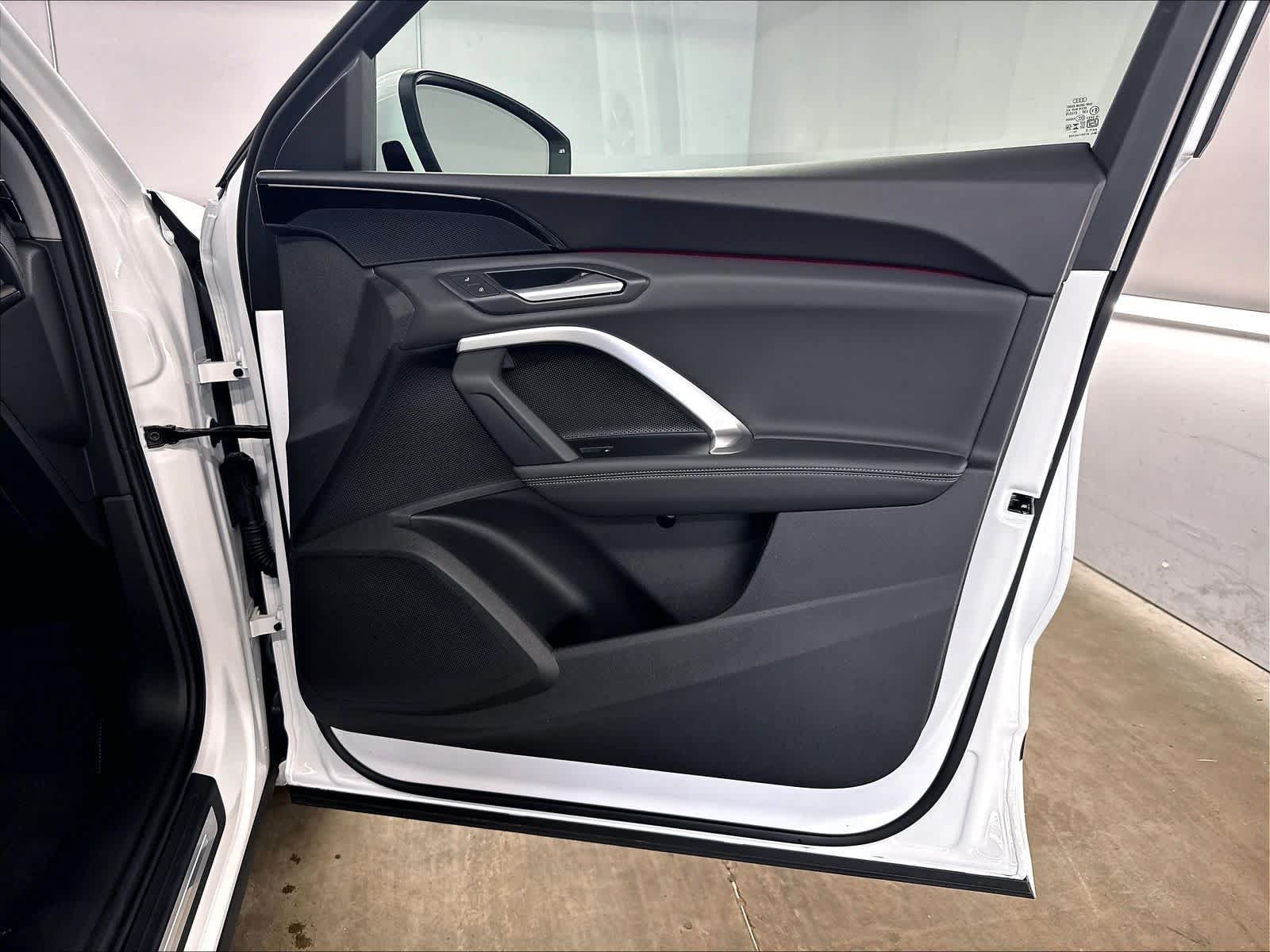 Certified 2025 Audi Q5 Premium AWD/4WD image 26