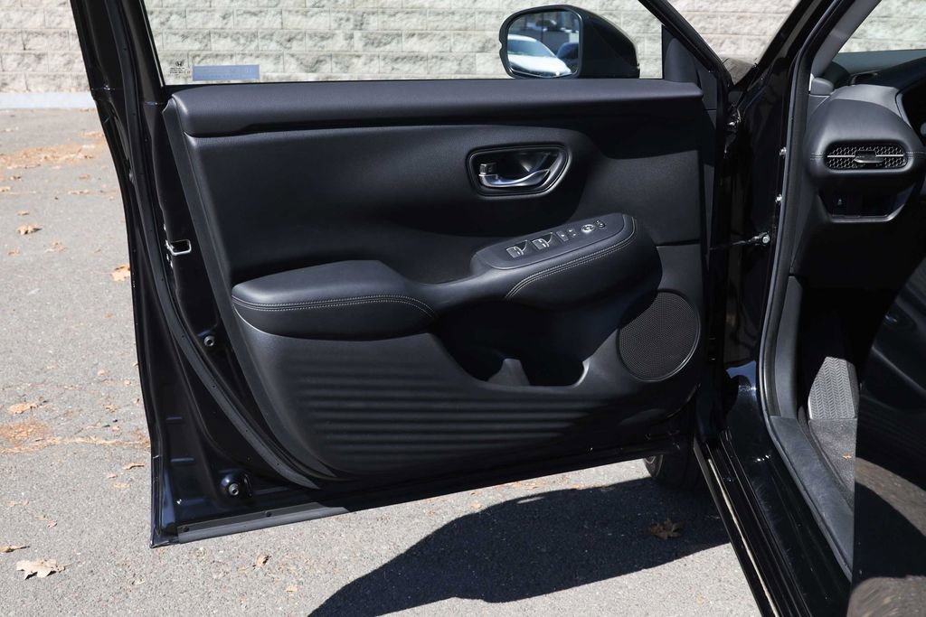 Used 2024 Honda HR-V EX-L image 22