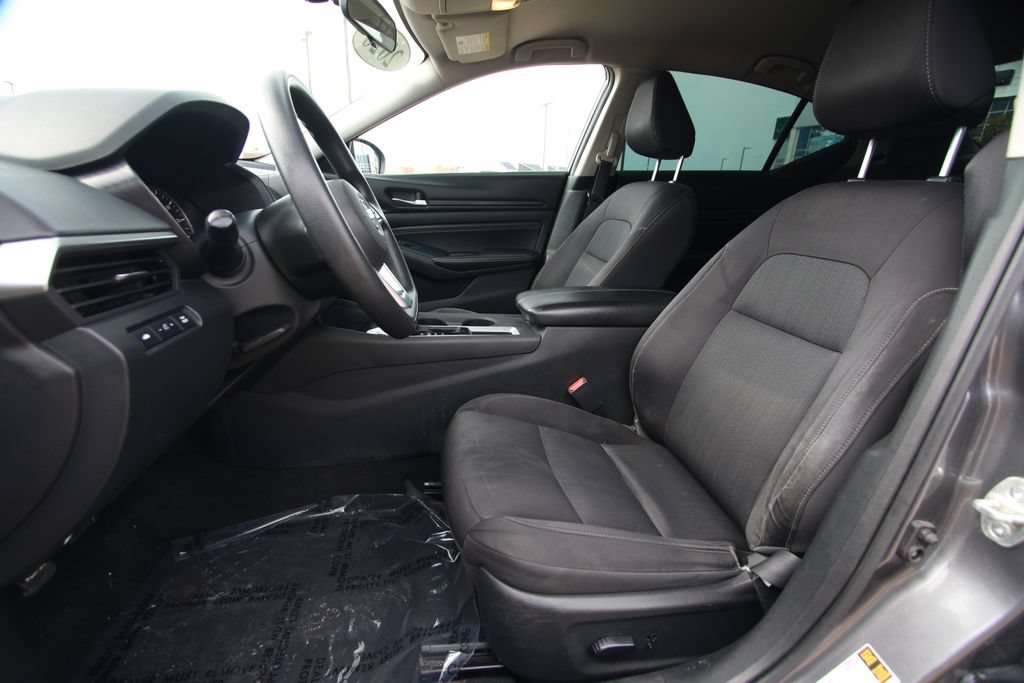 Used 2020 Nissan Altima 2.5 S FWD image 6