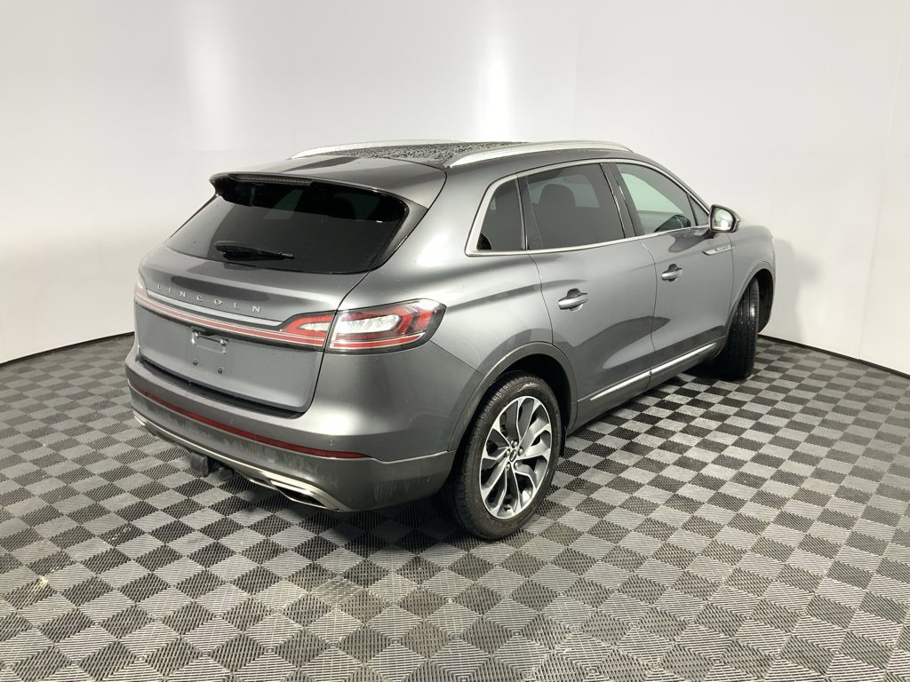 Used 2022 Lincoln Nautilus Reserve w/ Class II Trailer Tow Package image 16