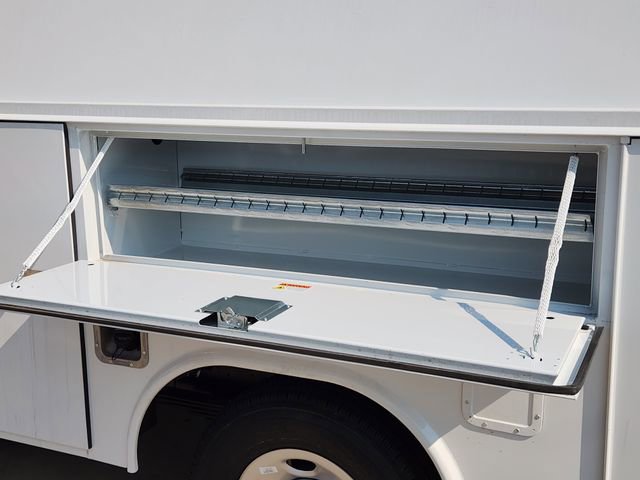 New 2025 Chevrolet Express 3500 w/ Power Convenience Package RWD image 15