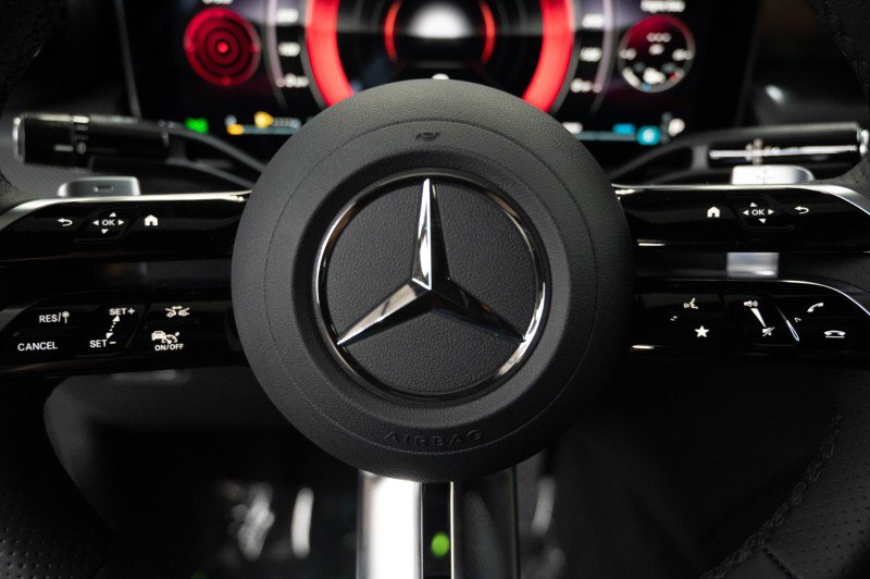 New 2027 Mercedes-Benz GLC 300 4MATIC image 23