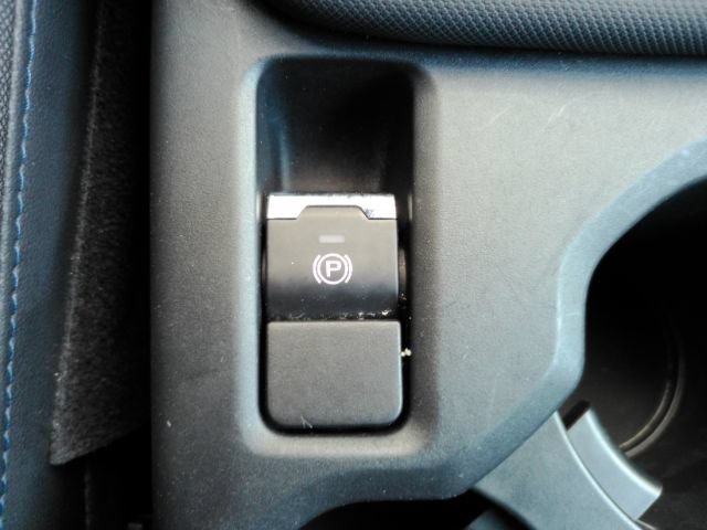Used 2025 Subaru Forester Premium AWD/4WD image 47