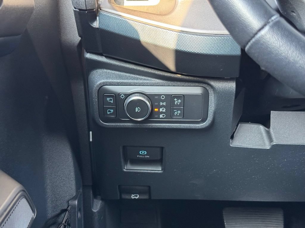 Certified 2022 Ford Bronco Outer Banks w/ Sasquatch Package AWD/4WD image 32