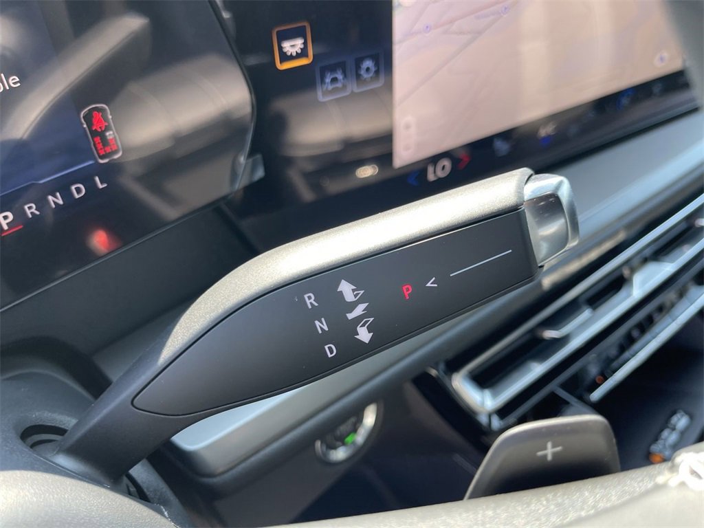 New 2026 Chevrolet Traverse LT w/ Driver Confidence Package image 20