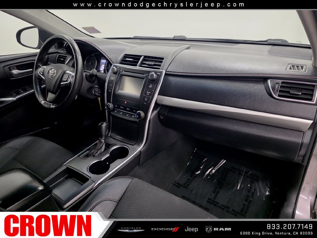 Used 2017 Toyota Camry SE FWD image 12