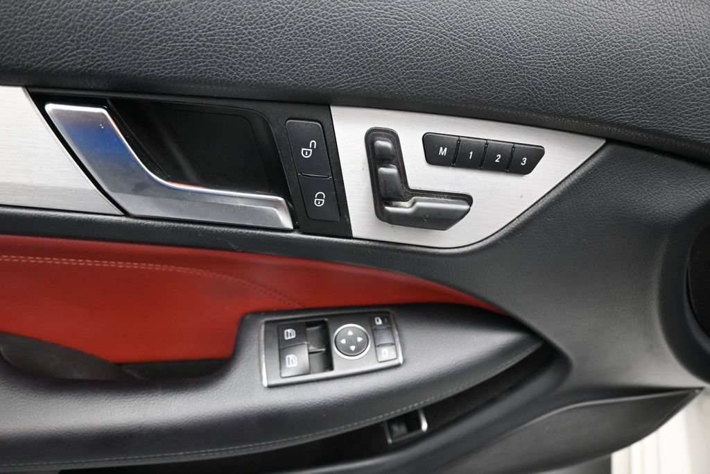 Used 2013 Mercedes-Benz C 250 Coupe image 9