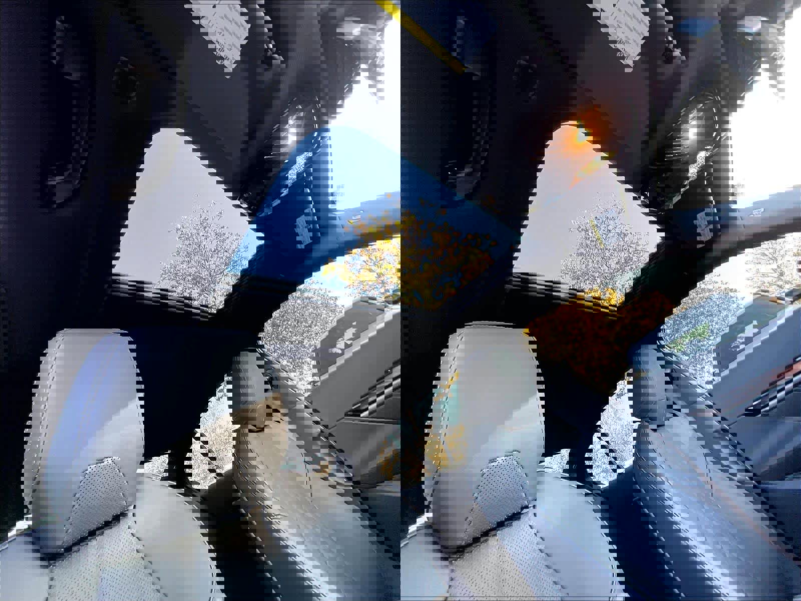 Certified 2026 BMW i5 eDrive40 w/ Premium Package image 22