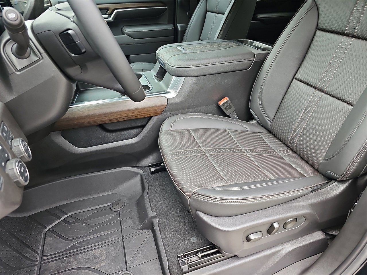 New 2025 Chevrolet Silverado 2500 High Country w/ Technology Package image 15