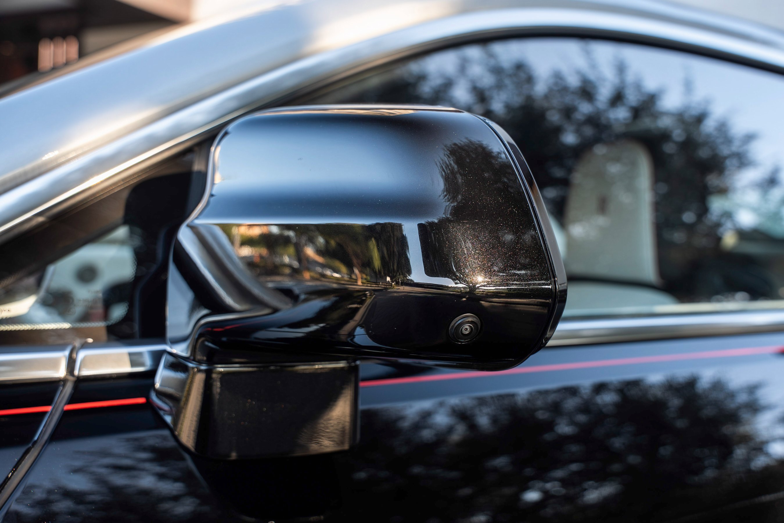 Certified 2025 Rolls-Royce Spectre w/ Spectre Launch Package image 13