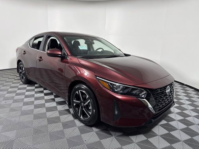 Used 2025 Nissan Sentra SV image 9