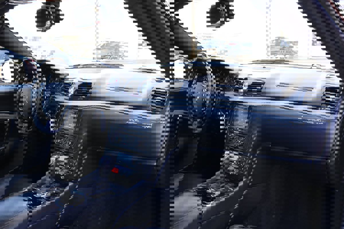 Used 2017 Maserati GranTurismo Sport image 15