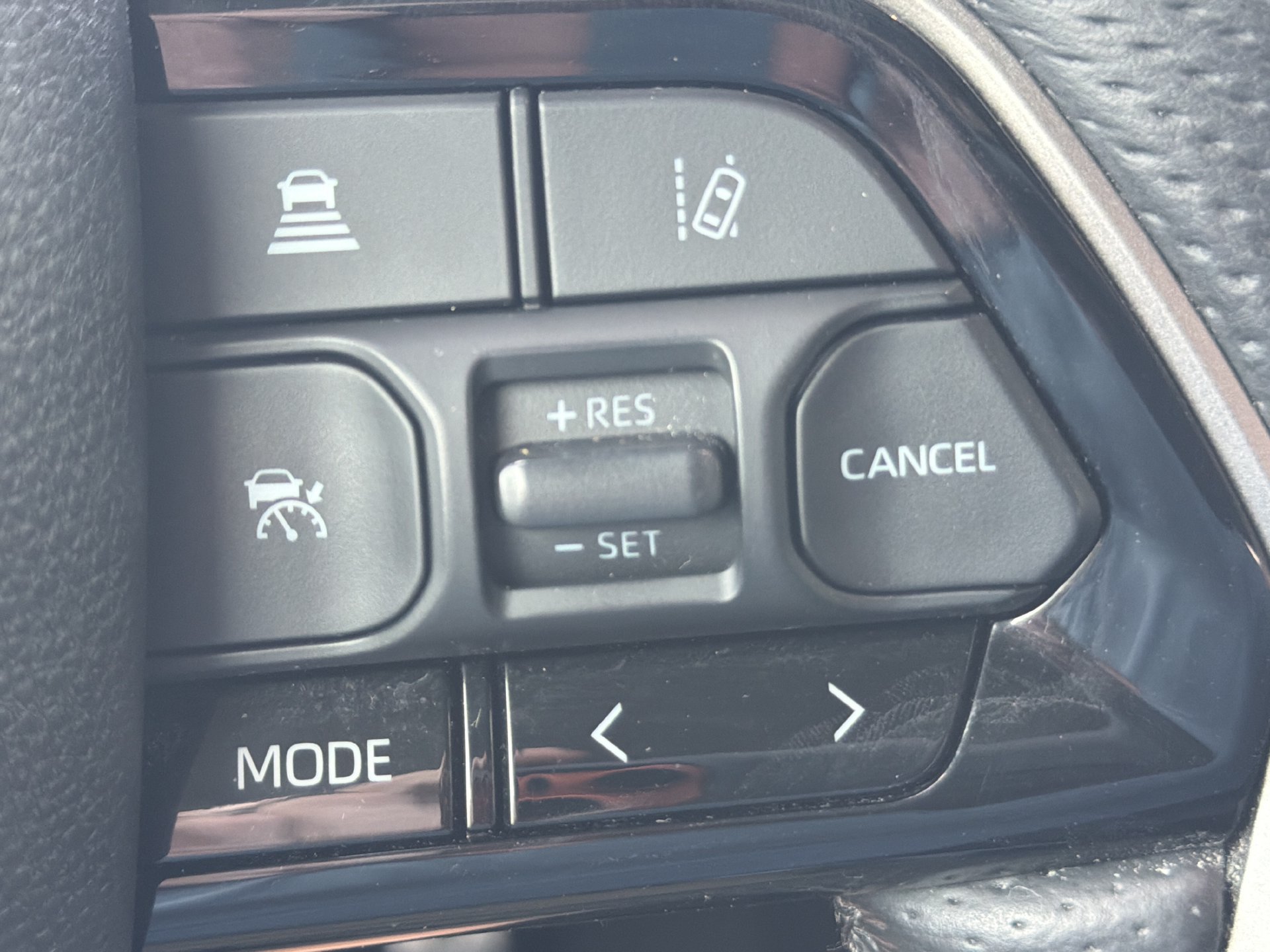 Used 2024 Toyota Tundra Limited w/ TRD Off-Road Package AWD/4WD image 29