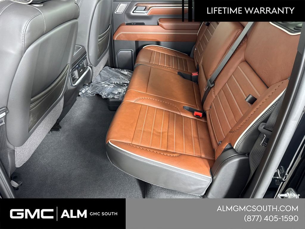 New 2026 GMC Sierra 3500 Denali Ultimate w/ LPO, Black Badging Package image 21